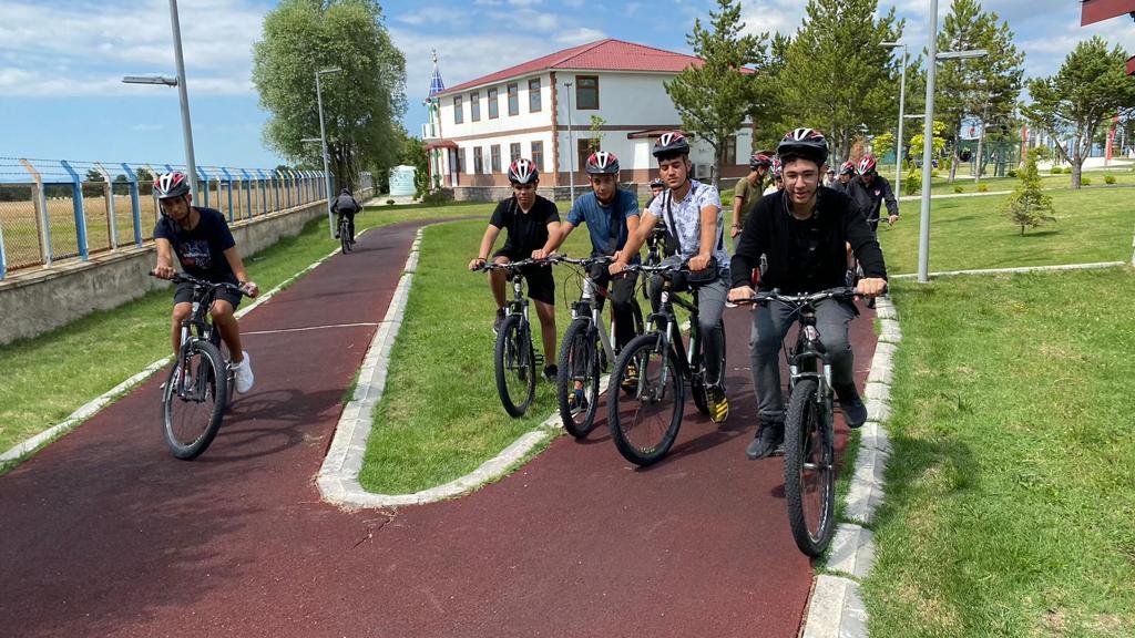 Kastamonu’daki kampa KKTC’den katılan gençler yaşadıkları deneyimleri anlattı