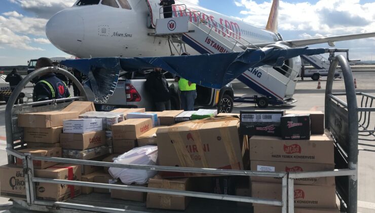 Özçelik: Ercan Havalimanı’na gelen yardımlar deprem bölgelerine gönderiliyor
