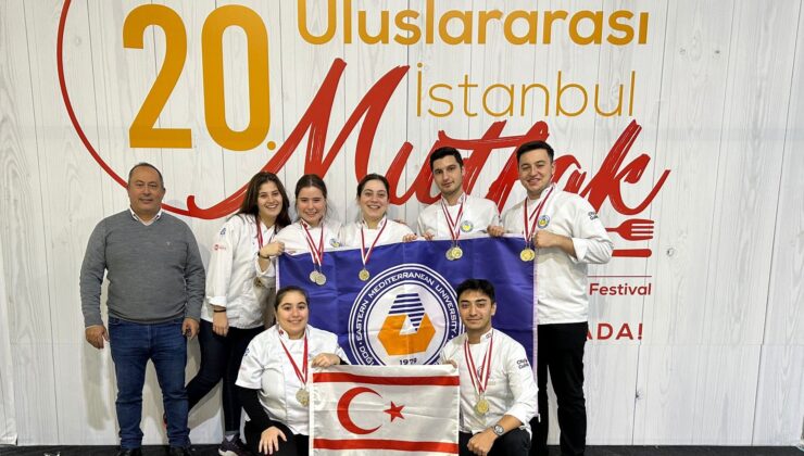 DAÜ Gastronomi ve Mutfak Sanatları Bölümü 20. İstanbul Uluslararası Mutfak Günleri Yarışması’ndan kupa ve madalyalarla döndü