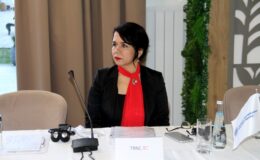 Emiroğlu Azerbaycan’da “Türk Dünyasının Kültür Turizmine Bakış Açıları” konulu uluslararası konferansa katıldı