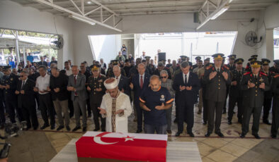 1963 kayıplarından Fuat Niyazi askeri törenle toprağa verildi. Tatar: Varılacak bir anlaşmada Kıbrıslı Türklerin güvenliğine öncelik verilecek